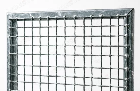 Heavy-Duty Welded Mesh Security Fencing