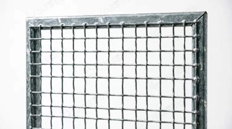 Heavy-Duty Welded Mesh Security Fencing